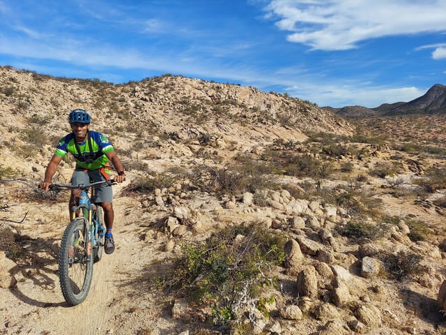 Mtn bike rentals near me clearance