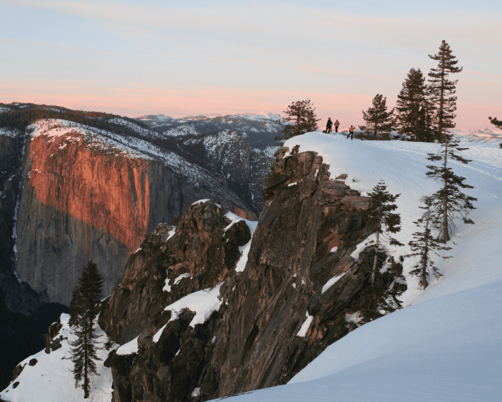 yosemite snowshoe tours