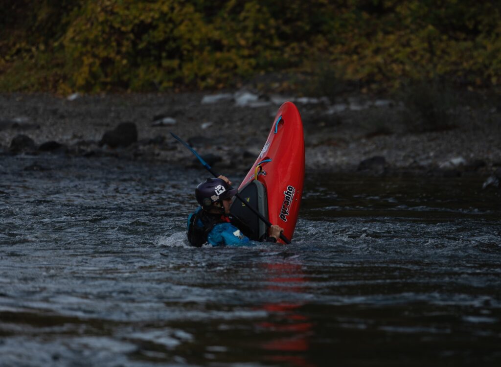 stern squirt kayaking