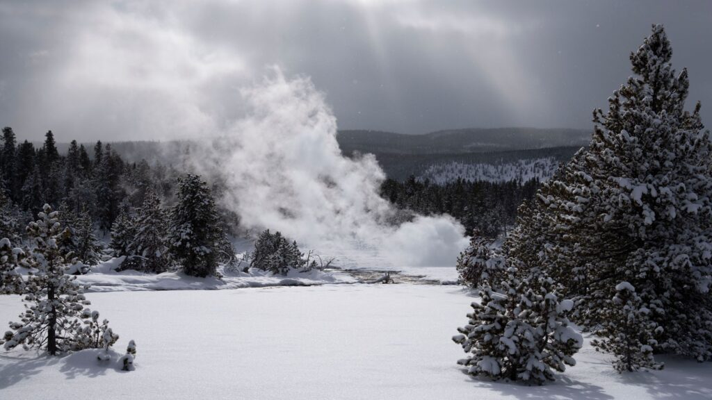yellowstone in winter steam